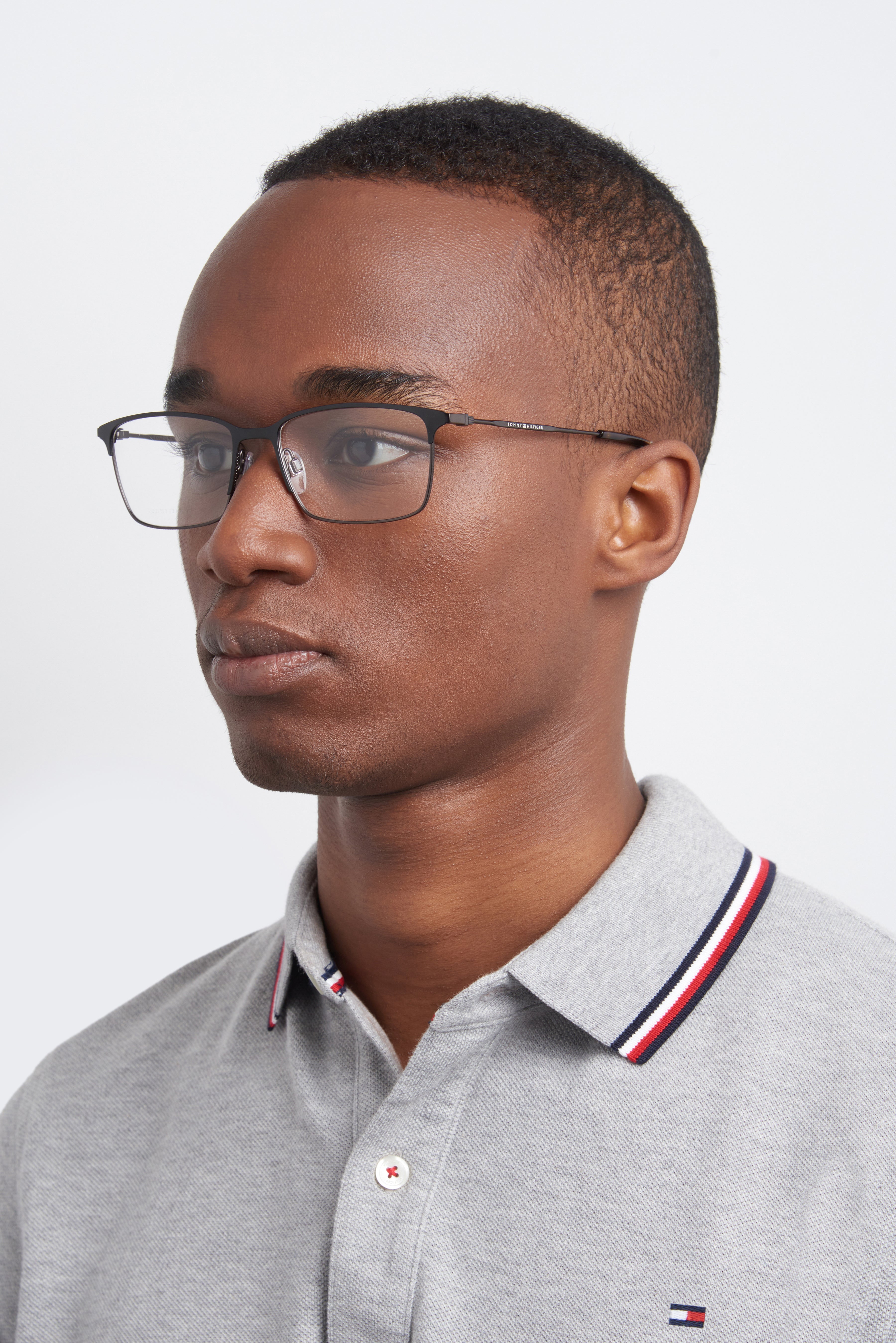 TOMMY HILFIGER TH 1895 TI7 57