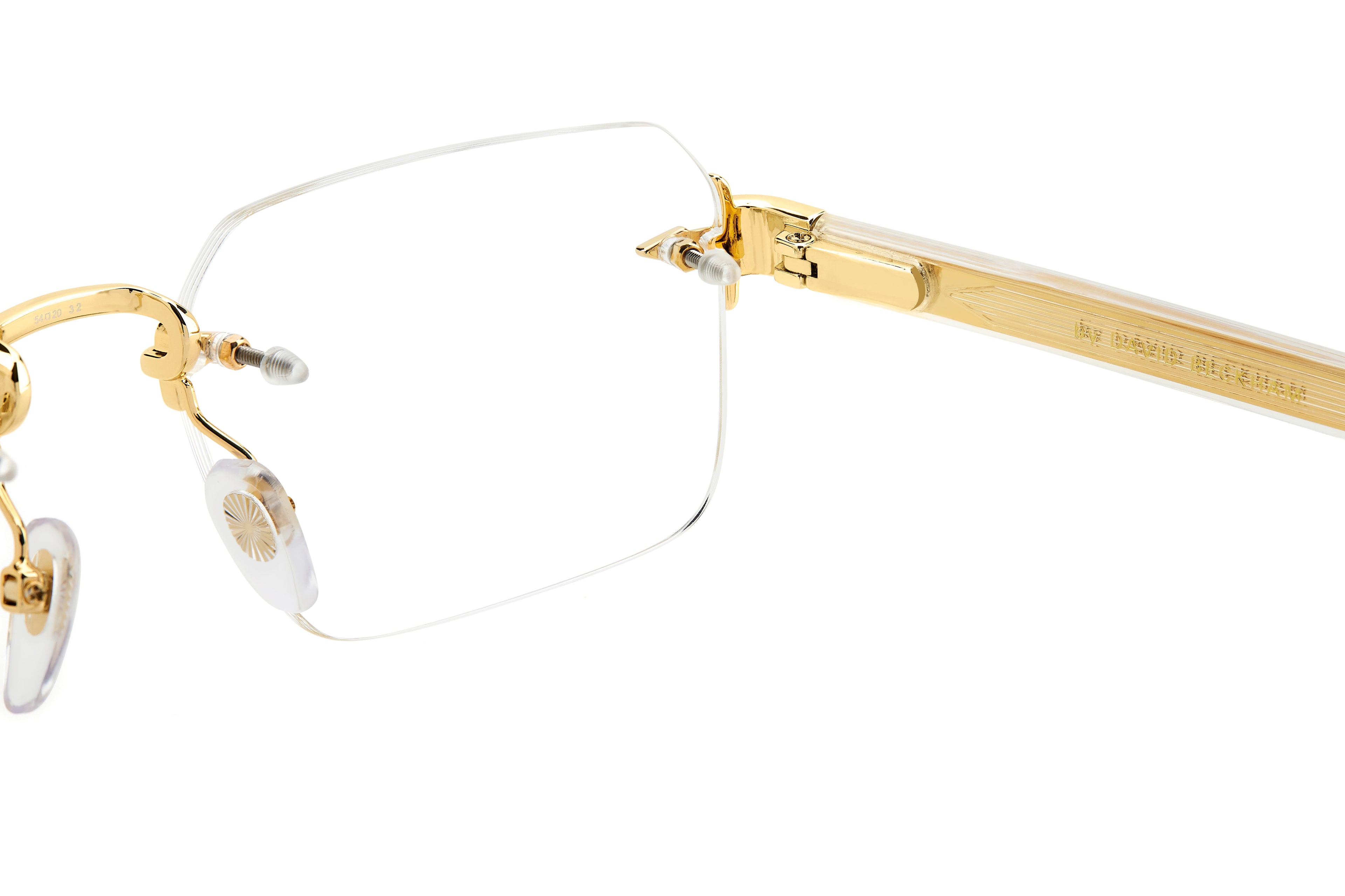 DAVID BECKHAM DB 7116 LOJ 2Y 56