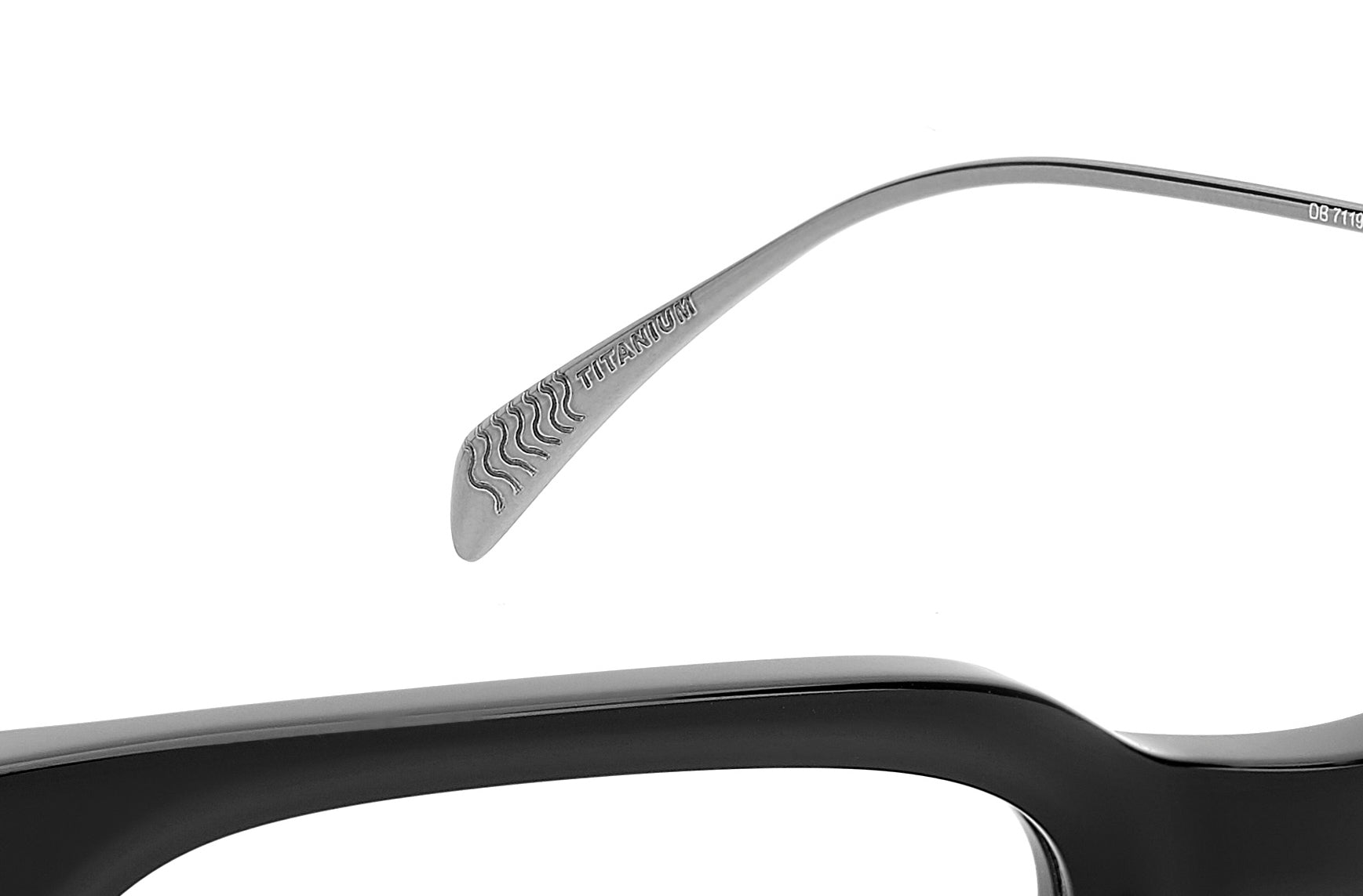 DAVID BECKHAM DB 7119 ANS 51