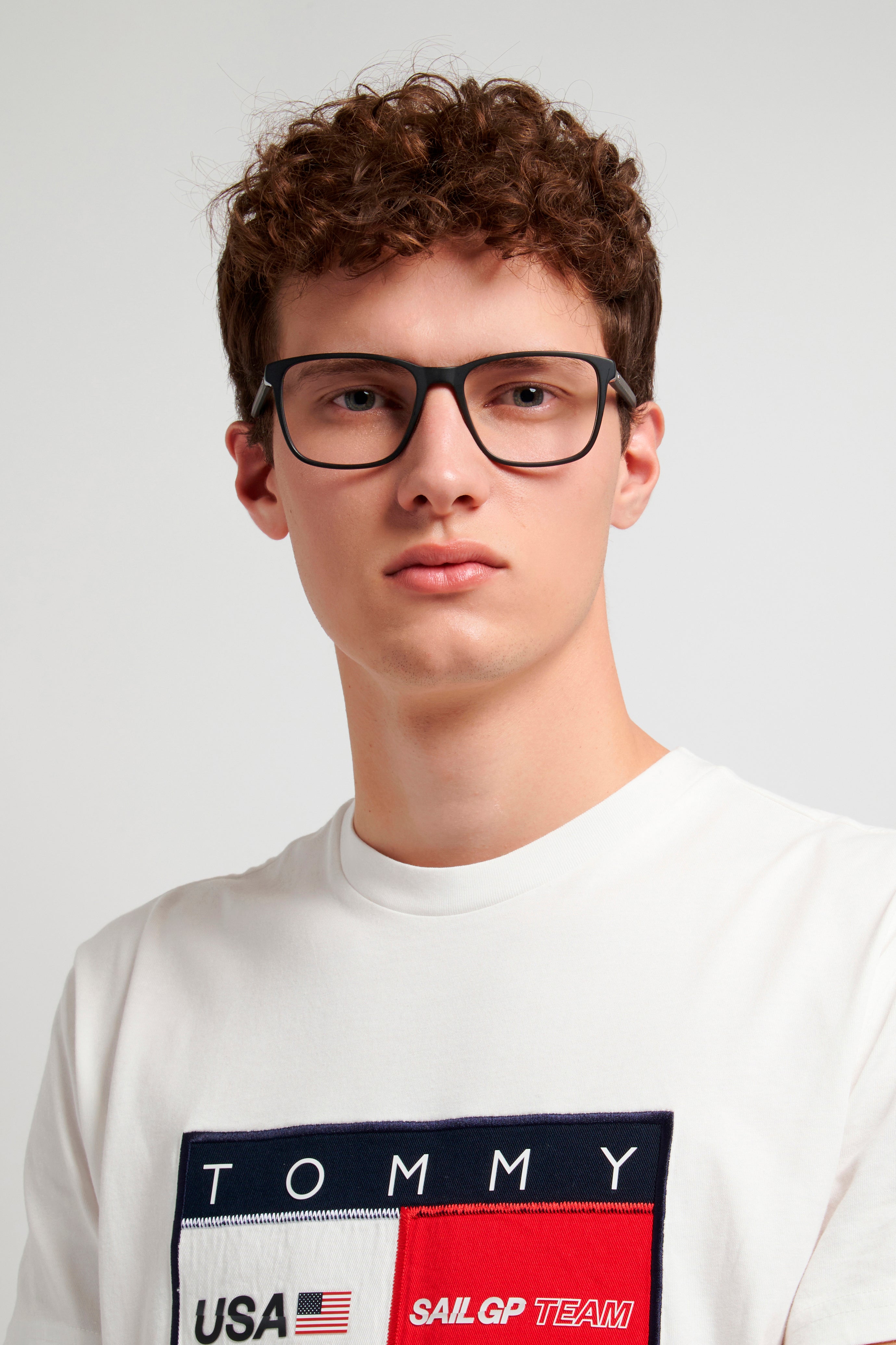 TOMMY HILFIGER TH 2318 003 56