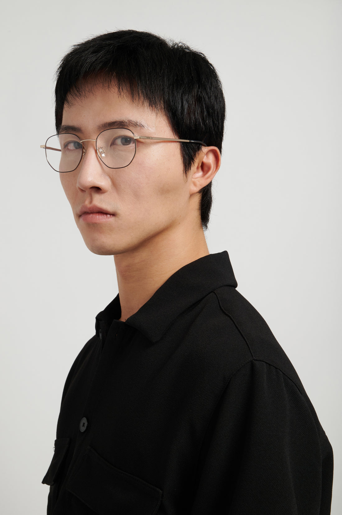 Gafas graduadas hugo boss boss 1935/f i46 negro rectangular masculino talla 52mm - Vista de detalle