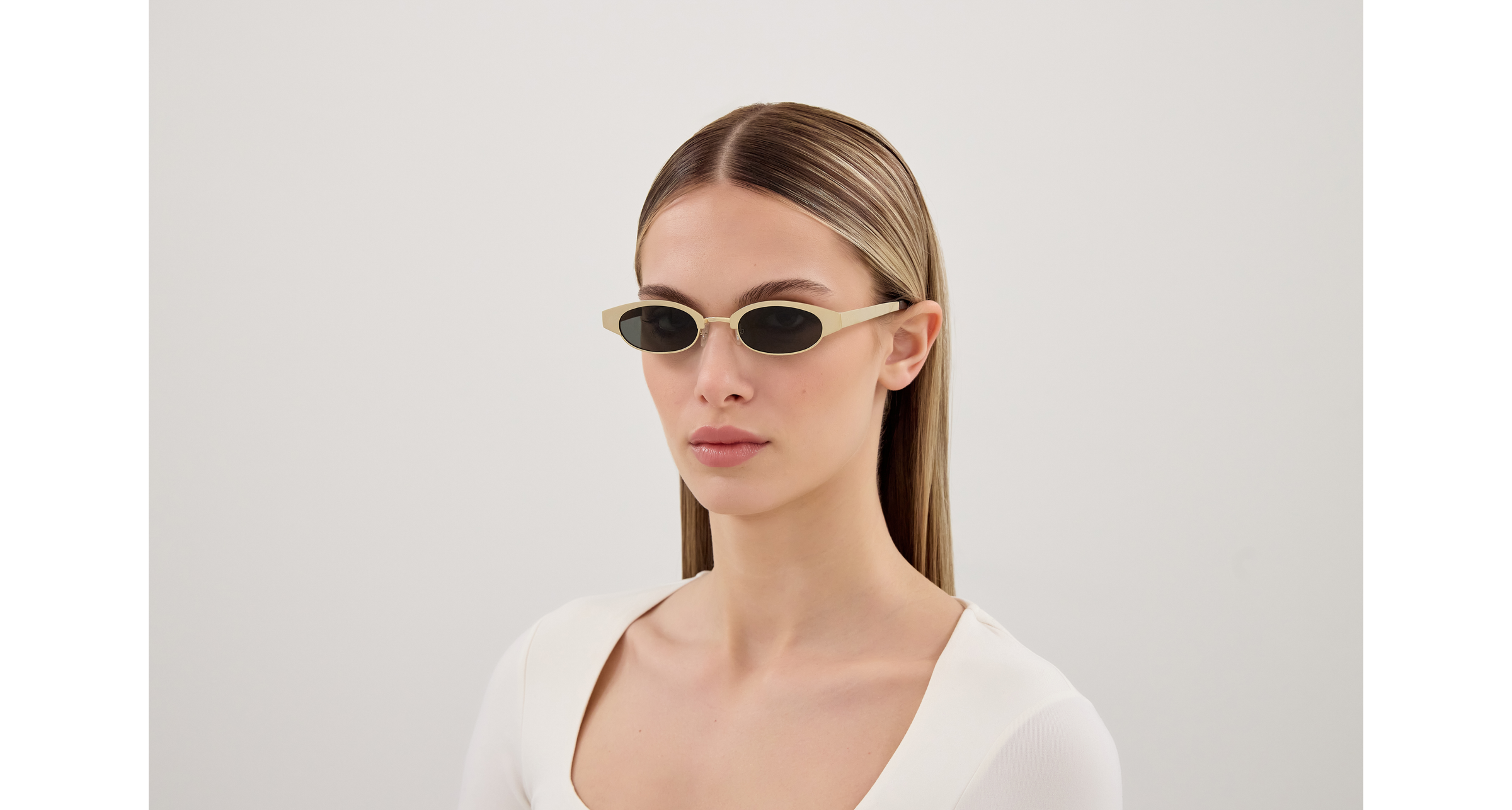 ALEXANDER MCQUEEN AM0545S 001 48