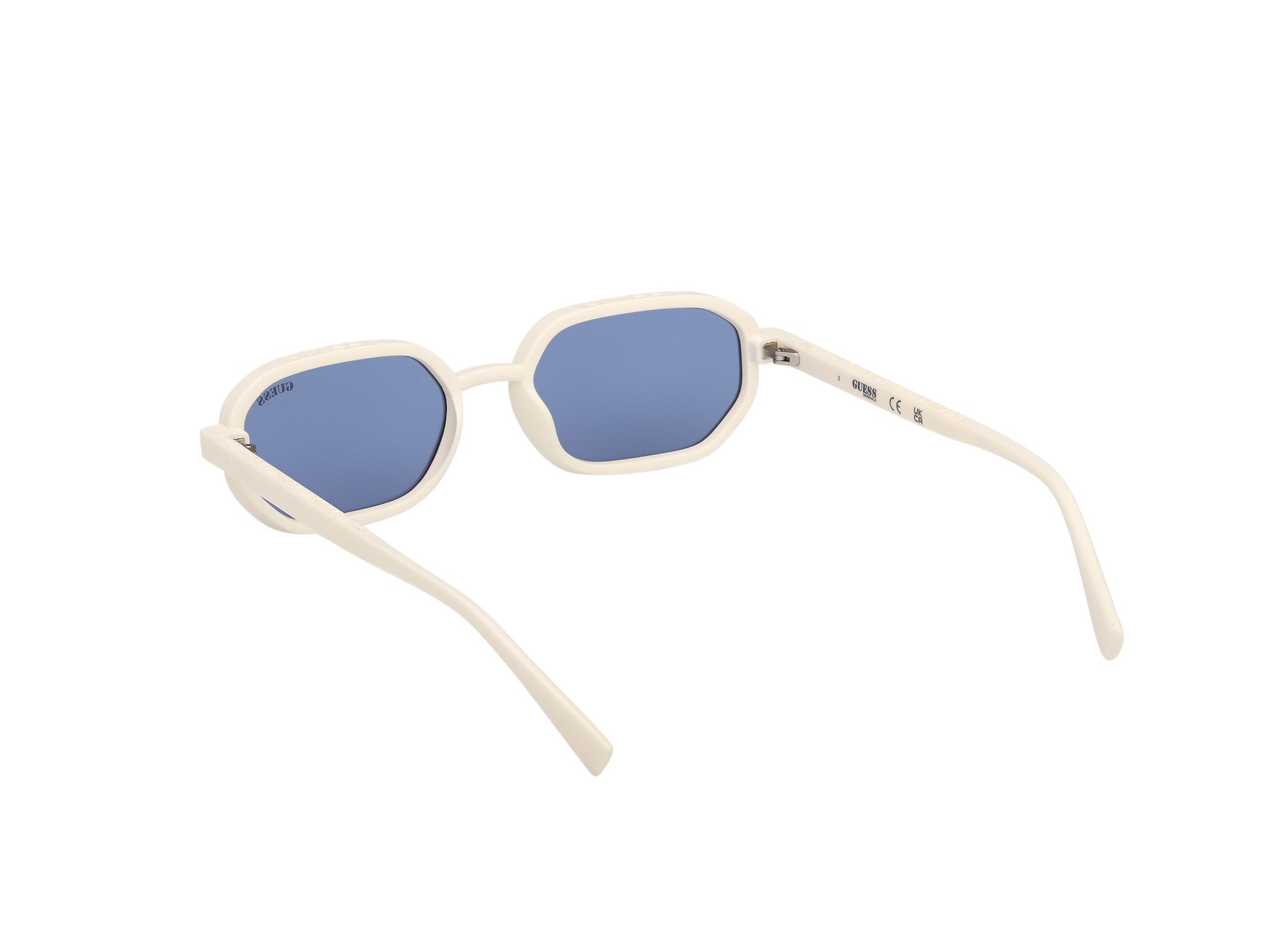 GUESS GU00233 21V 53