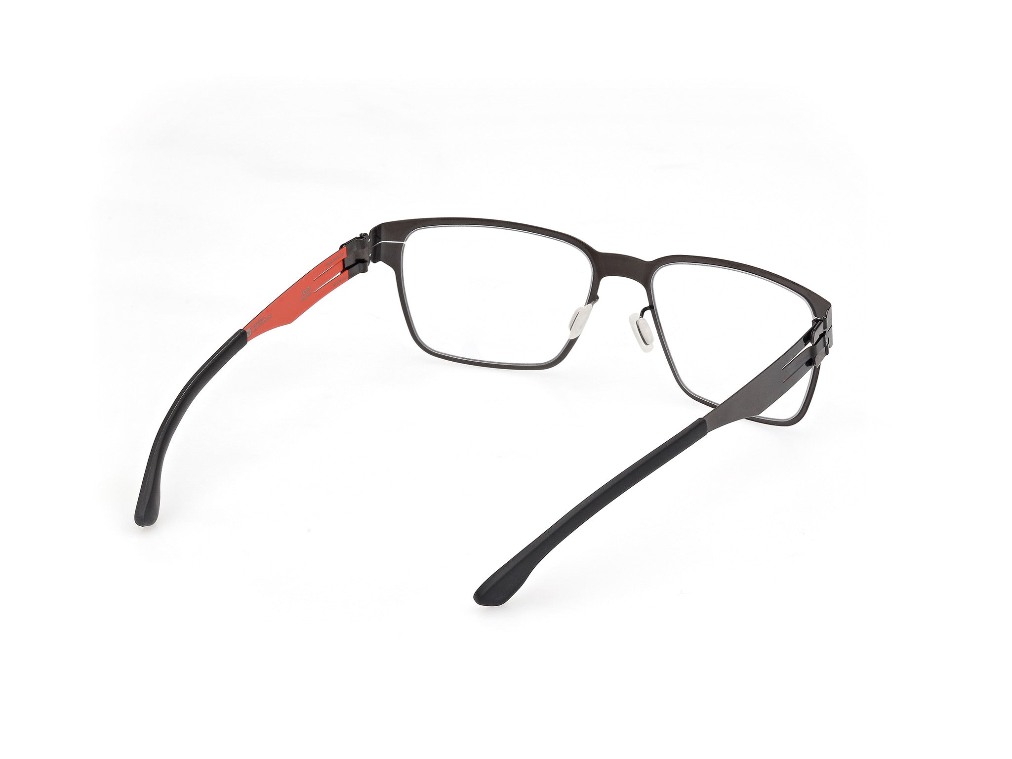 IC! BERLIN IC5046 OSCAR 008 56