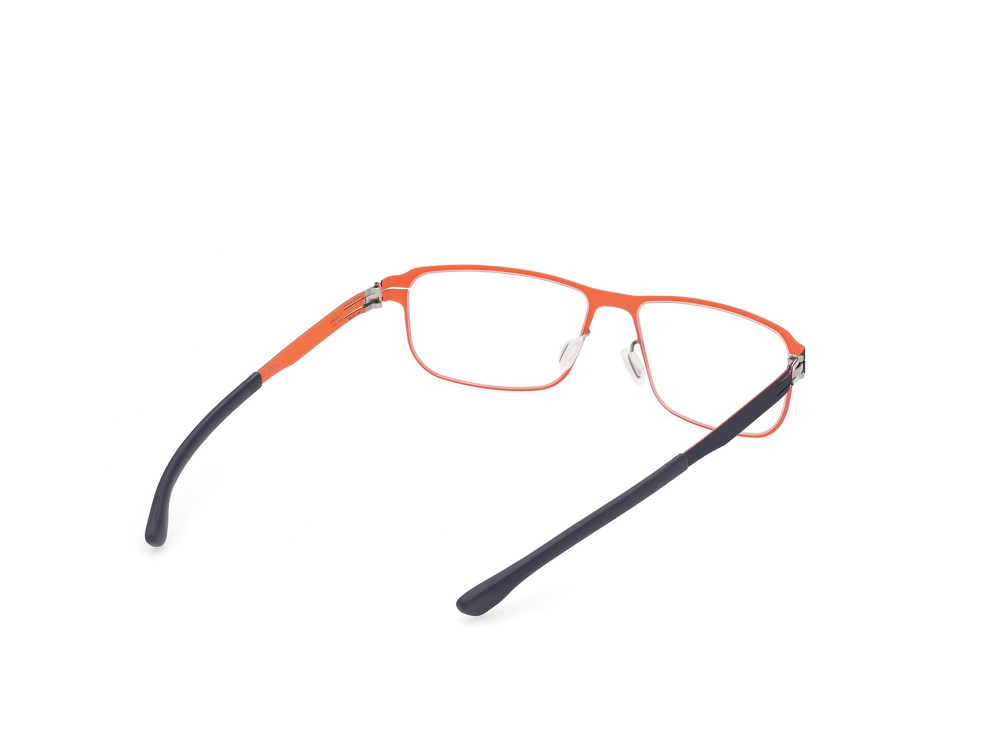 IC! BERLIN IC5110 ANDREW P. 086 53