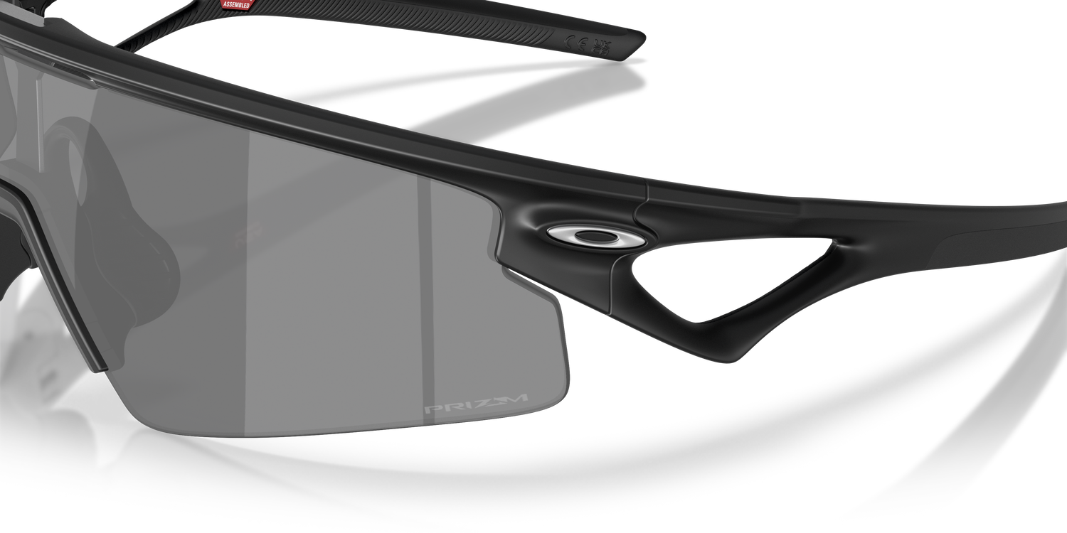 OAKLEY OO9531 SPHAERA STRIKE 953101 37