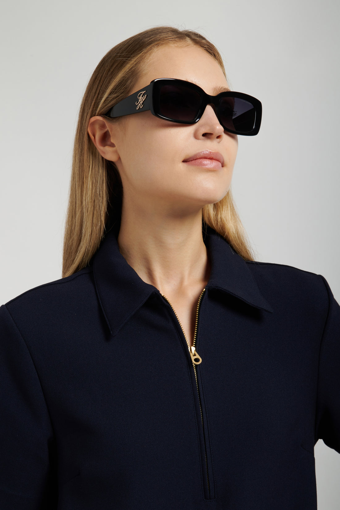 Occhiali da sole tommy hilfiger th 2343/s 807 9o negro rectangular femenino taglia 53mm - Vista dettagliata