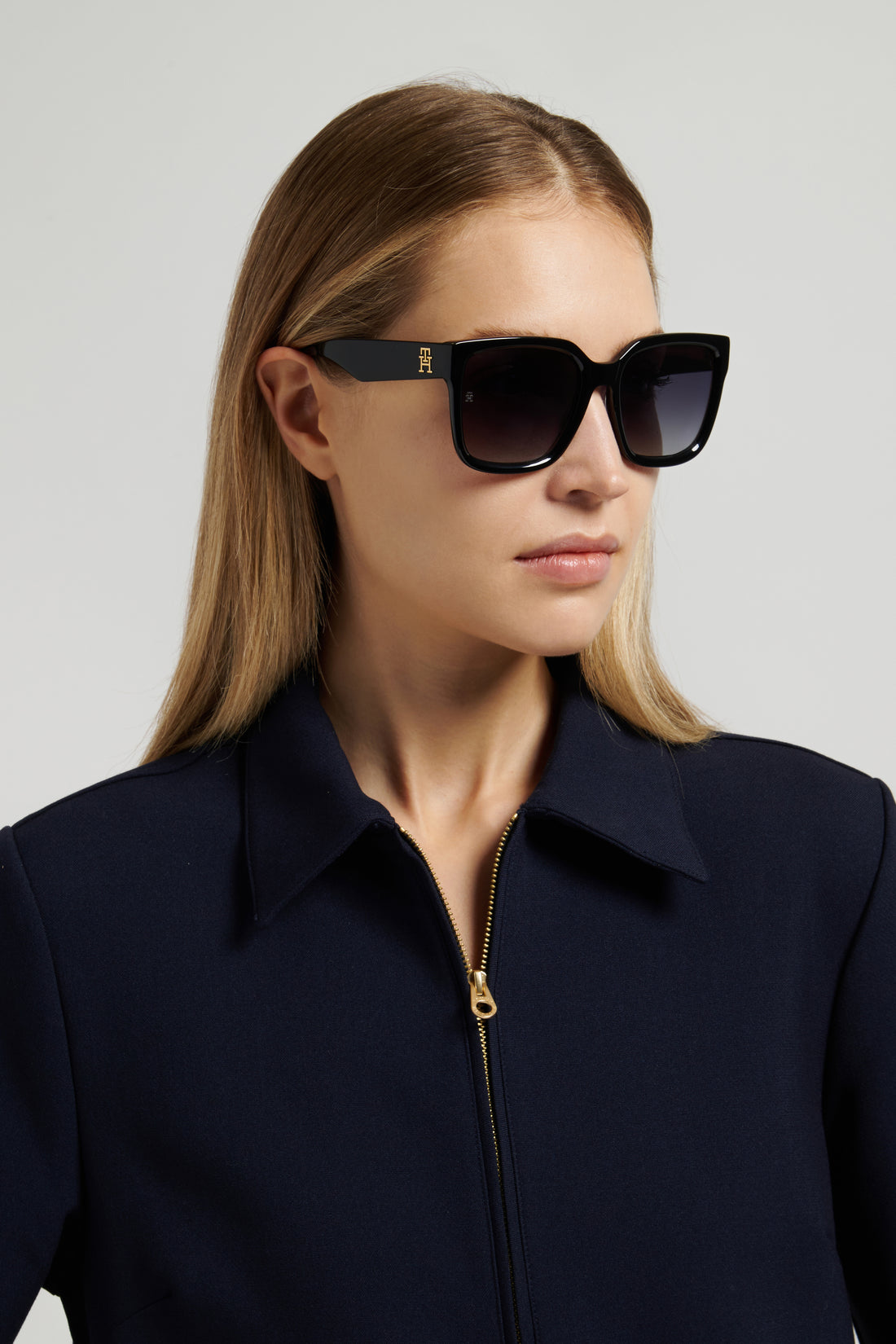 Occhiali da sole tommy hilfiger th 2342/s 807 9o negro square femenino taglia 56mm - Vista dettagliata