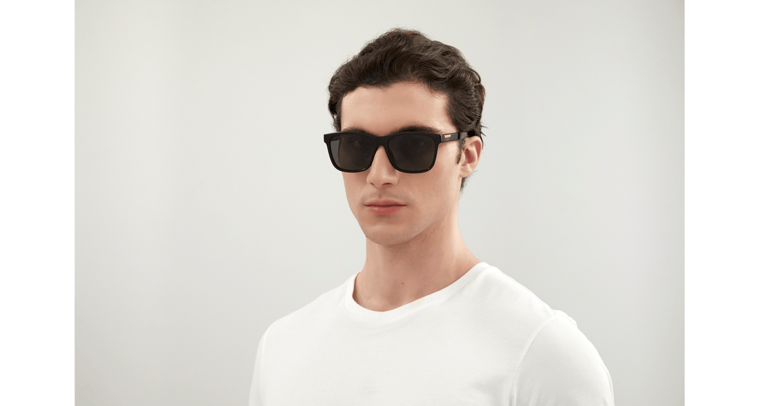 Óculos de sol gucci gg0746s 001 negro masculino tamanho 57mm - Vista de detalhe