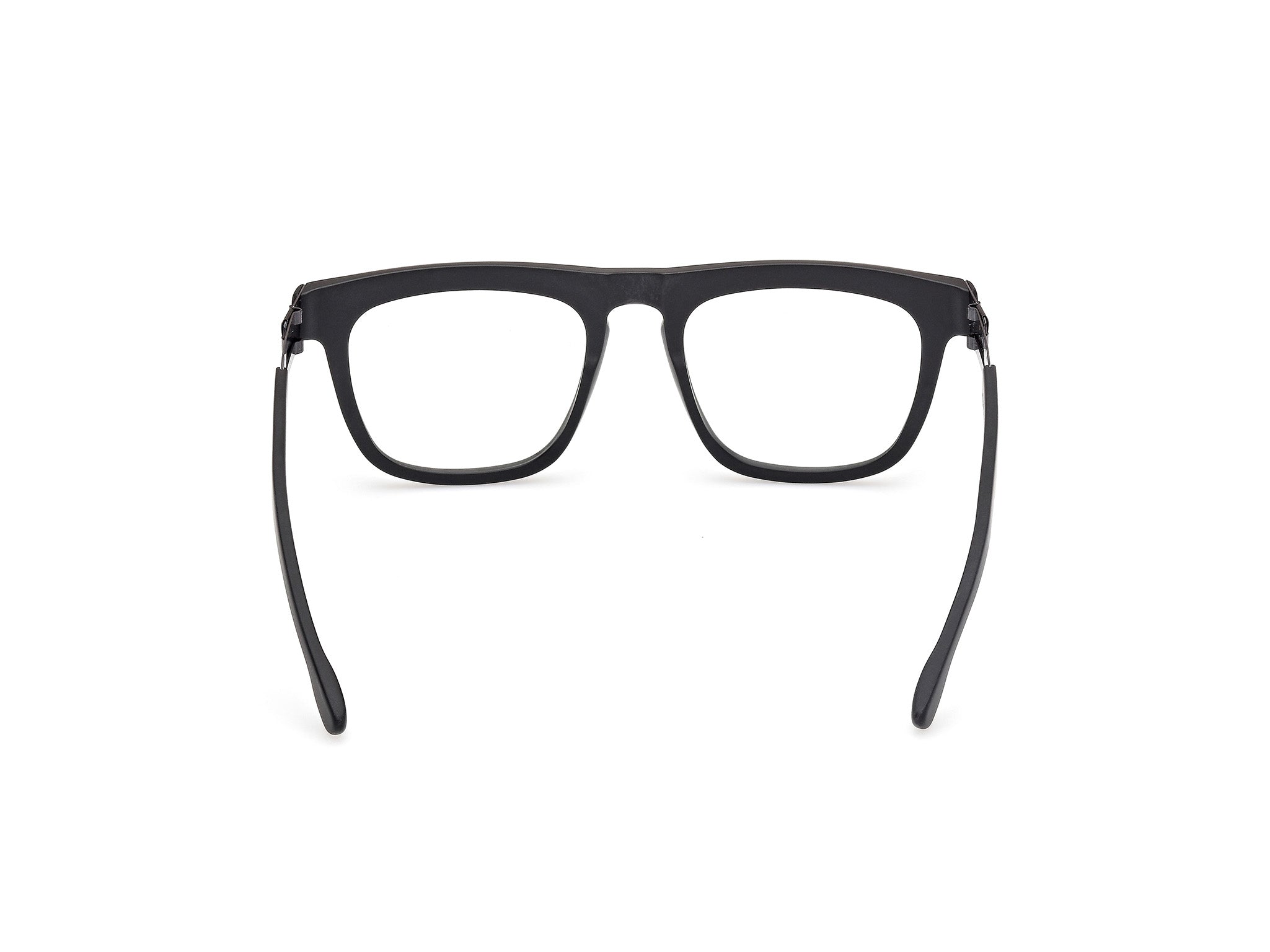 IC! BERLIN IC5076 LIAM 002 53